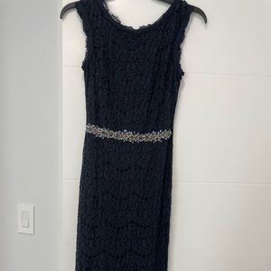 Betsy and Adam maxi dress size 4 navy blue
